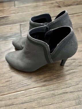 Dexflex Comfort Gray Faux Suede Ankle Booties with Slim Heel